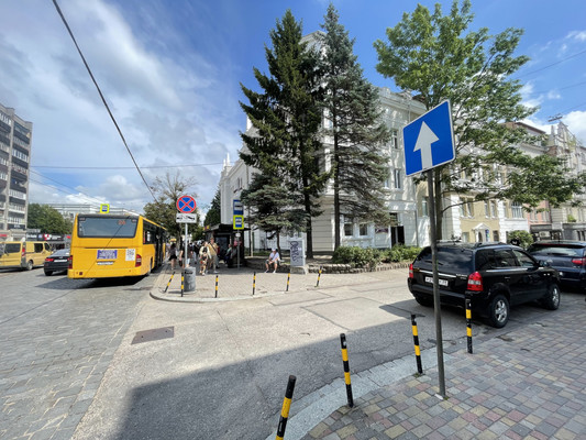 Сдам коммерческое помещение 91 м2, Мира пр-кт, 49-51, Калининград г