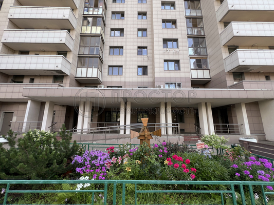 Продам однокомнатную (1-комн.) квартиру, Энтузиастов ш, 57, Москва г