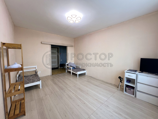 Продам однокомнатную (1-комн.) квартиру, Энтузиастов ш, 57, Москва г