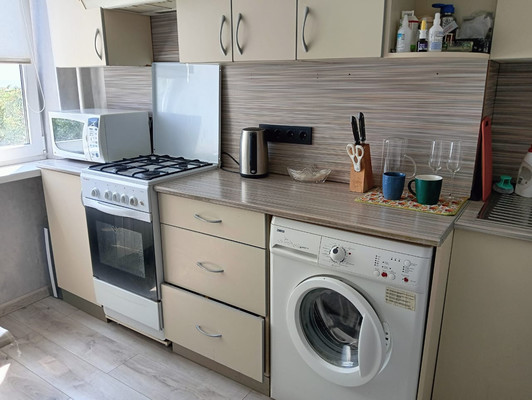 Продам двухкомнатную (2-комн.) квартиру, Коммунистический пр-кт, 34к1, Ростов-на-Дону г