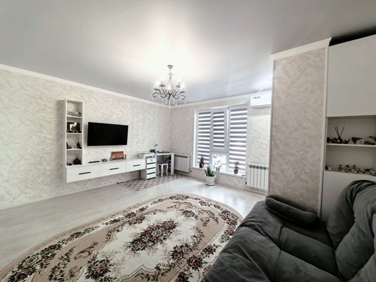Продам двухкомнатную (2-комн.) квартиру, Тлостанова ул, 32, Нальчик г