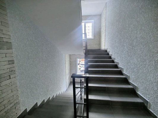 Продам двухкомнатную (2-комн.) квартиру, Тлостанова ул, 32, Нальчик г