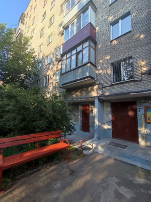 Продам однокомнатную (1-комн.) квартиру, Лермонтова ул, 23, Дзержинский г