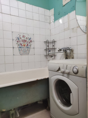 Продам однокомнатную (1-комн.) квартиру, Лермонтова ул, 23, Дзержинский г