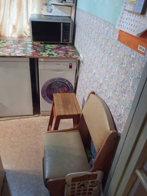 Продам двухкомнатную (2-комн.) квартиру, Октябрьская ул, 47, Колпино г