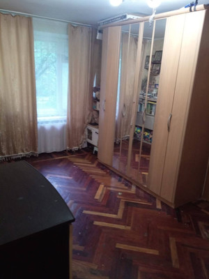 Продам двухкомнатную (2-комн.) квартиру, Октябрьская ул, 47, Колпино г