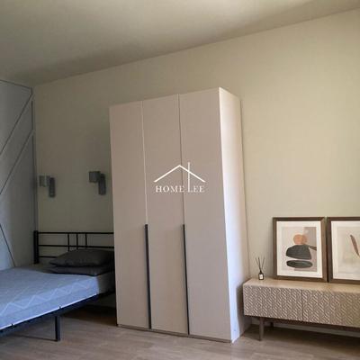 Продам однокомнатную (1-комн.) квартиру, Молодежная ул, 5, Отрадное п
