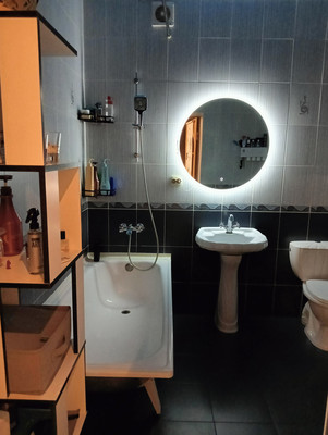 Продам трехкомнатную (3-комн.) квартиру, Водоотводный пер, 24, Ростов-на-Дону г