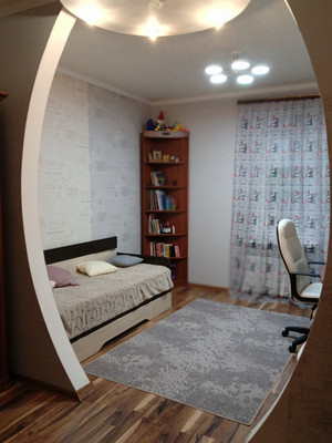 Продам трехкомнатную (3-комн.) квартиру, Водоотводный пер, 24, Ростов-на-Дону г
