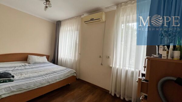 Продам двухкомнатную (2-комн.) квартиру, Цветной бульвар (Центральный р-н) ул, 34, Сочи г