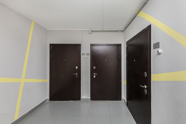 Продам двухкомнатную (2-комн.) , Краснопольский пр-кт, 36, Челябинск г