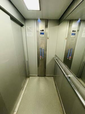 Продам трехкомнатную (3-комн.) квартиру, Московская ул, 213, Киров г