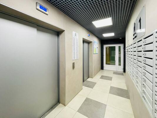 Продам трехкомнатную (3-комн.) квартиру, Московская ул, 213, Киров г