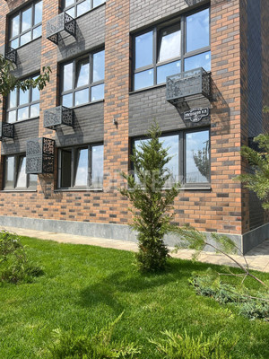 Продам двухкомнатную (2-комн.) квартиру, 12 Марта ул, 12, Майкоп г