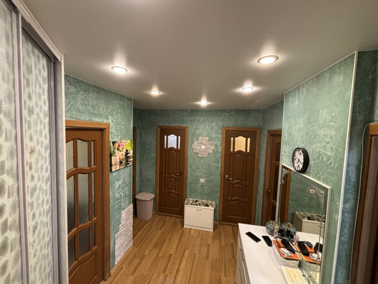 Продам трехкомнатную (3-комн.) квартиру, Ленина ул, 89, Сыктывкар г