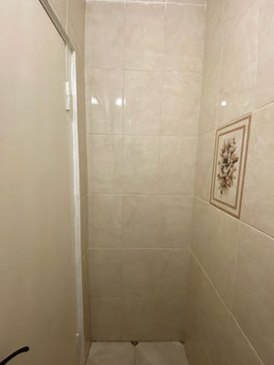 Продам трехкомнатную (3-комн.) квартиру, Мовсисяна ул, 21, Нальчик г