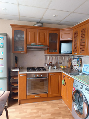 Продам трехкомнатную (3-комн.) квартиру, Карла Маркса пр-кт, 21А, Кингисепп г