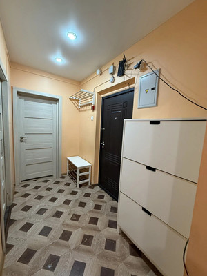 Продам двухкомнатную (2-комн.) квартиру, Новое ш, 12к2, Дрожжино рп