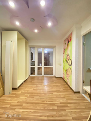 Продам трехкомнатную (3-комн.) квартиру, Ватутина ул, 20, Нальчик г