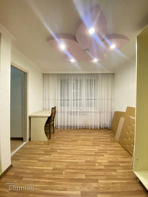 Продам трехкомнатную (3-комн.) квартиру, Ватутина ул, 20, Нальчик г