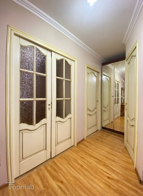Продам трехкомнатную (3-комн.) квартиру, Ватутина ул, 20, Нальчик г
