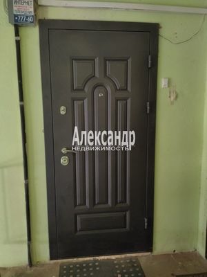 Продам двухкомнатную (2-комн.) квартиру, Пролетарская ул, 15, Волхов г