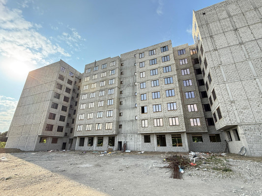 Продам двухкомнатную (2-комн.) квартиру, Мовсисяна ул, 15а, Нальчик г