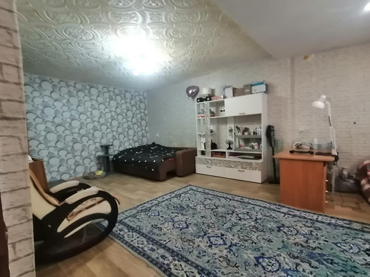Продам двухкомнатную (2-комн.) квартиру, 27-я линия ул, 48, Ростов-на-Дону г