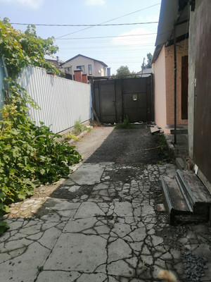 Продам двухкомнатную (2-комн.) квартиру, 27-я линия ул, 48, Ростов-на-Дону г