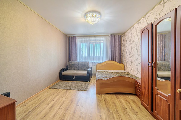 Продам однокомнатную (1-комн.) квартиру, Лунная ул, 1, Засечное с