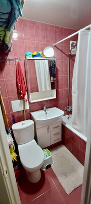 Продам двухкомнатную (2-комн.) квартиру, Павленко ул, 17, Симферополь г