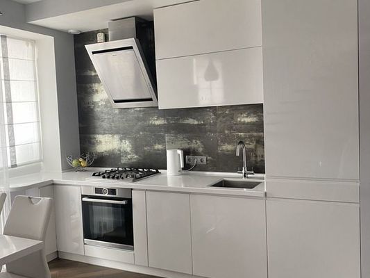 Продам двухкомнатную (2-комн.) квартиру, Окружная ул, 7, Зеленоградск г
