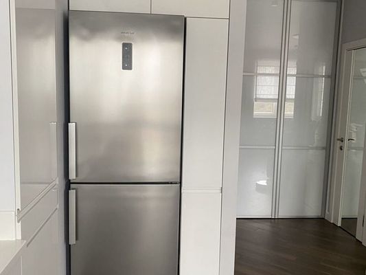 Продам двухкомнатную (2-комн.) квартиру, Окружная ул, 7, Зеленоградск г