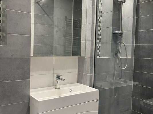 Продам двухкомнатную (2-комн.) квартиру, Окружная ул, 7, Зеленоградск г
