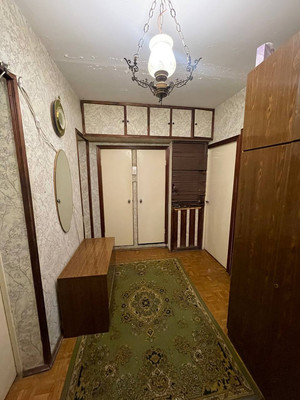 Продам трехкомнатную (3-комн.) квартиру, Ленина ул, 1, Апрелевка г