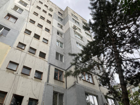 Продам трехкомнатную (3-комн.) квартиру, Лермонтова ул, 18, Симферополь г