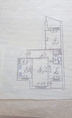 Продам трехкомнатную (3-комн.) квартиру, Лермонтова ул, 18, Симферополь г