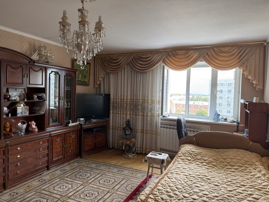 Продам двухкомнатную (2-комн.) квартиру, Октябрьский пр-кт, 145, Люберцы г