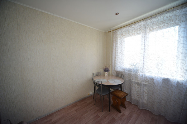 Продам двухкомнатную (2-комн.) квартиру, Горького ул, 14б, Королев г