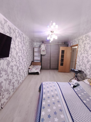 Продам однокомнатную (1-комн.) квартиру, Новороссийская ул, 192, Краснодар г