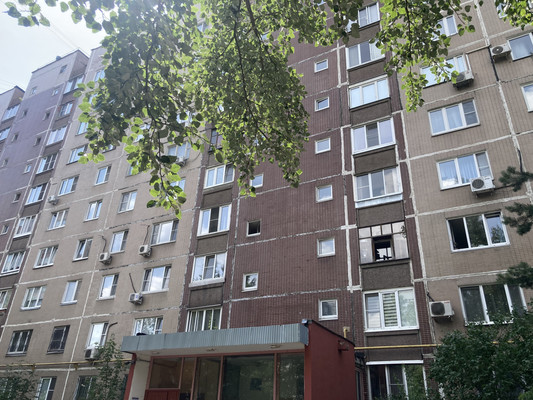 Продам двухкомнатную (2-комн.) квартиру, Воинов-Интернационалистов ул, 15, Люберцы г