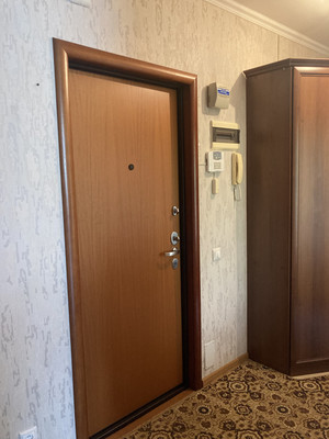 Продам двухкомнатную (2-комн.) квартиру, Воинов-Интернационалистов ул, 15, Люберцы г