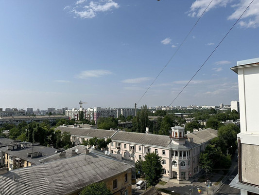 Продам трехкомнатную (3-комн.) квартиру, Павленко ул, 44, Симферополь г