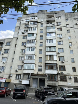 Продам трехкомнатную (3-комн.) квартиру, Павленко ул, 44, Симферополь г