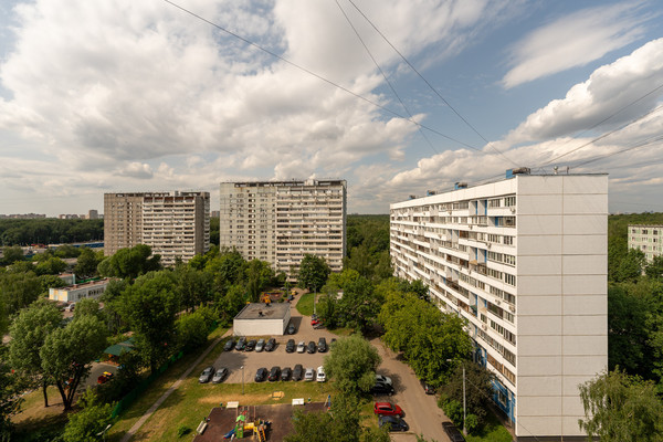 Продам трехкомнатную (3-комн.) квартиру, Челябинская ул, 4к2, Москва г