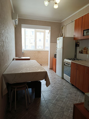 Продам двухкомнатную (2-комн.) квартиру, Спасский пер, 16, Анапа г