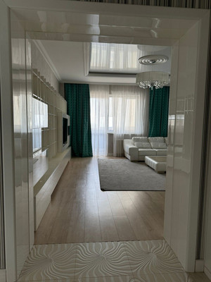 Продам многокомнатную квартиру, 2-я Краснодарская ул, 135ка, Ростов-на-Дону г