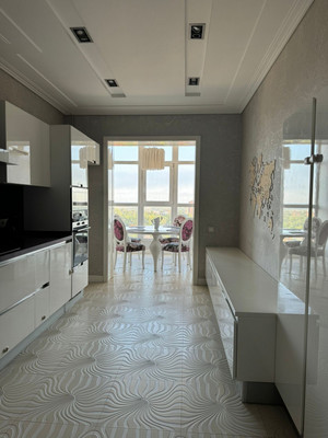 Продам многокомнатную квартиру, 2-я Краснодарская ул, 135ка, Ростов-на-Дону г