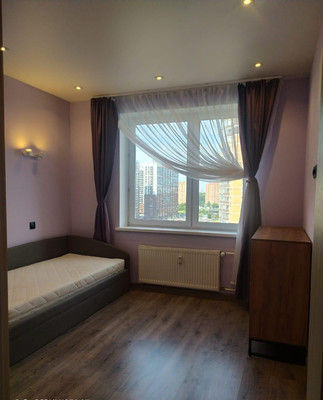 Продам трехкомнатную (3-комн.) квартиру, Косинское (Новое Павлино мкр.) ш, 7, Балашиха г