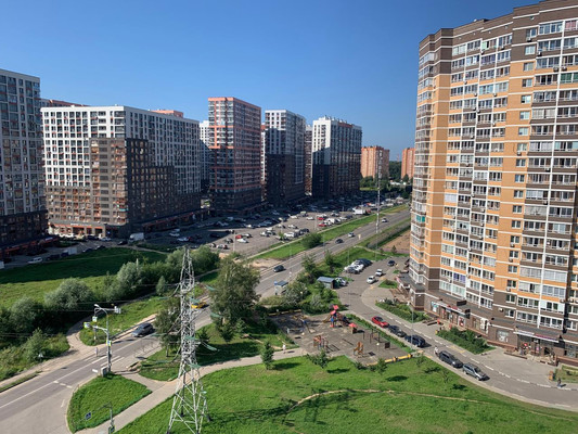 Продам трехкомнатную (3-комн.) квартиру, Косинское (Новое Павлино мкр.) ш, 7, Балашиха г